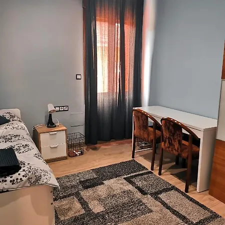 Comodo Apartamento Para 3 O 4 Personas Daire *